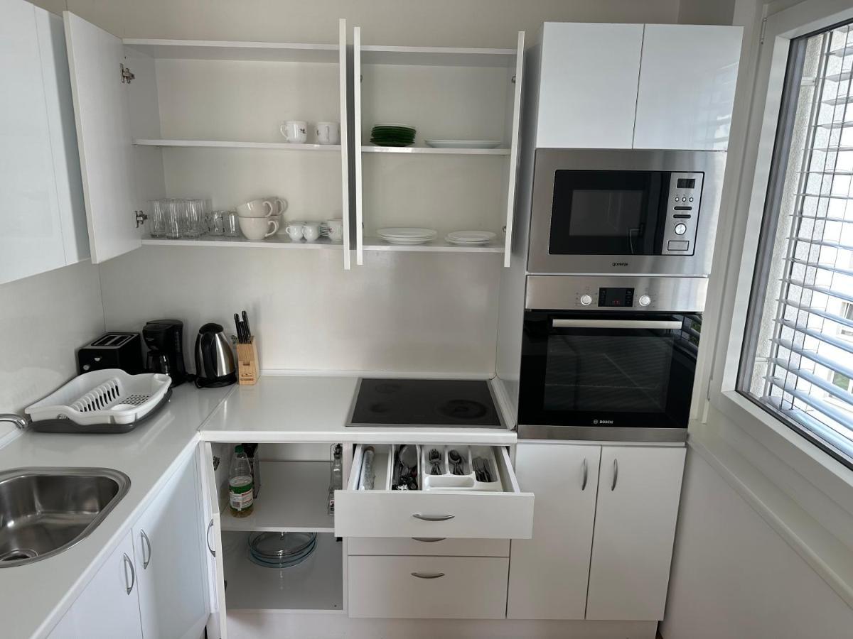 Hauptbahnhof Ferienwohnung Am Park Wenen Buitenkant foto