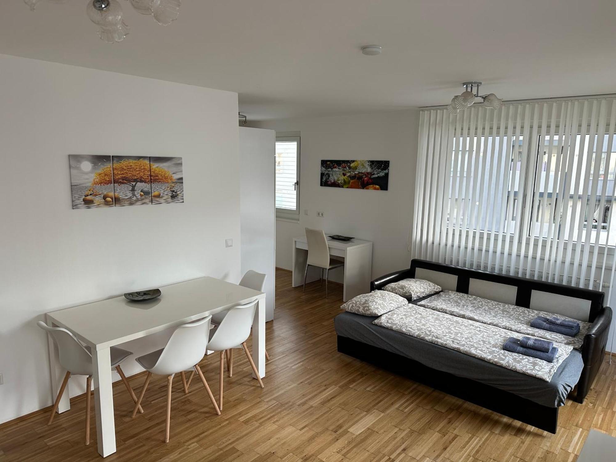 Hauptbahnhof Ferienwohnung Am Park Wenen Buitenkant foto